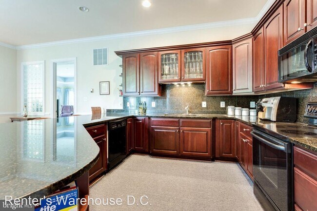 Building Photo - 6 br, 6.5 bath House - 41453 Fox Creek Lane