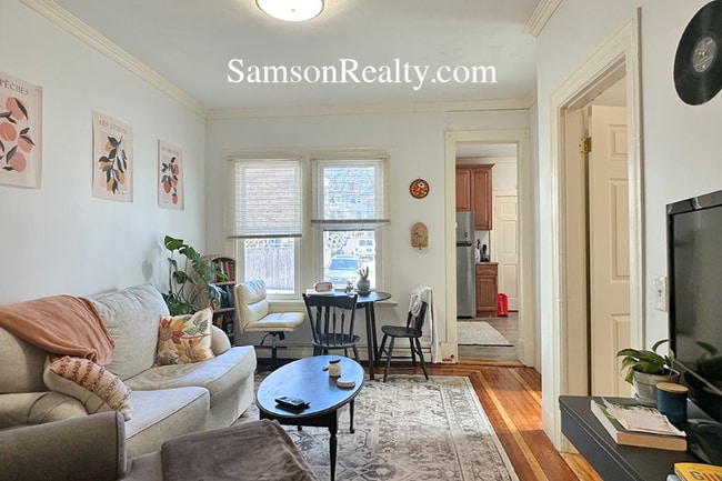 Photo - 349 Thayer St Apartment