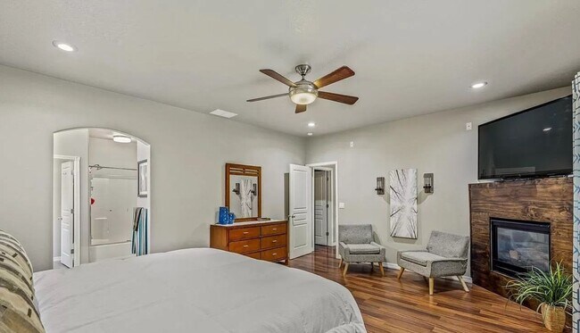 Foto del edificio - Beautiful 3 bed 2 bath in Meridian Tumble Creed Subdivision just off Linder and Ustick Rd.