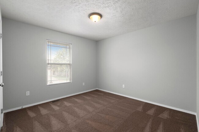 Foto del edificio - 3 Bedroom in Nixa!