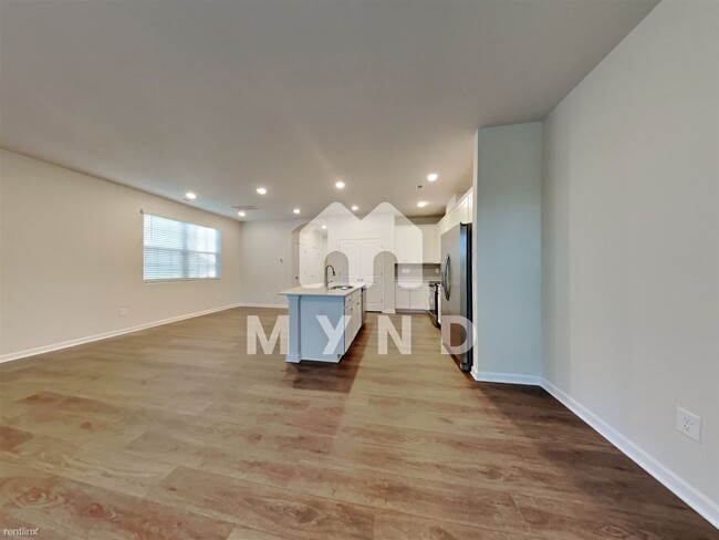 Foto del edificio - 3 br, 2.5 bath Townhome - 121 Eagle Chase Dr