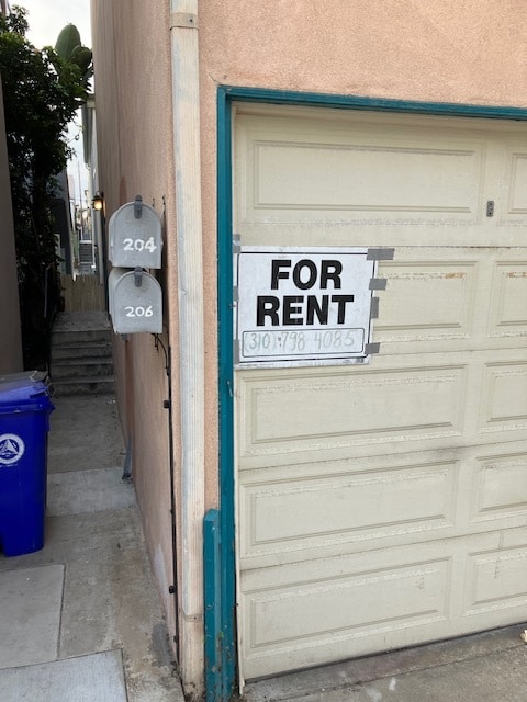 Building Photo - 206 Shell St