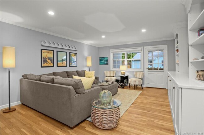 Foto del edificio - 245 Unquowa Rd