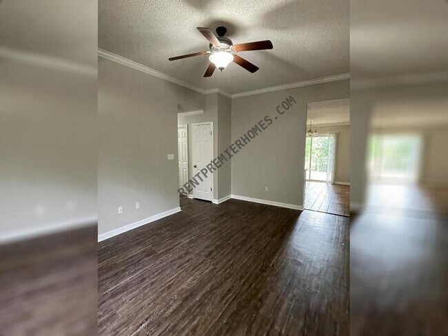 Foto del edificio - 1422 Overview Dr