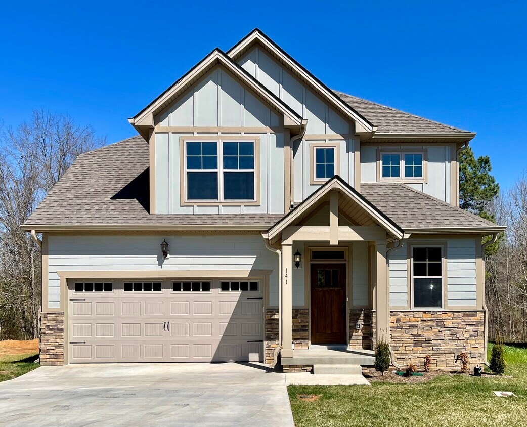 Primary Photo - 141 Cottage Ln