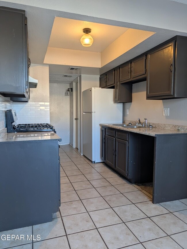 Building Photo - 11600 Marsh Mccall Way