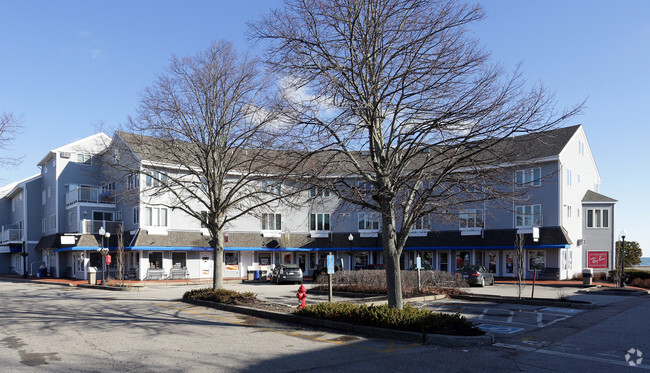Building Photo - 30-38 Pier Market Pl