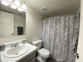2 Bedroom 1 Bath, Bathroom - Mountain Vista