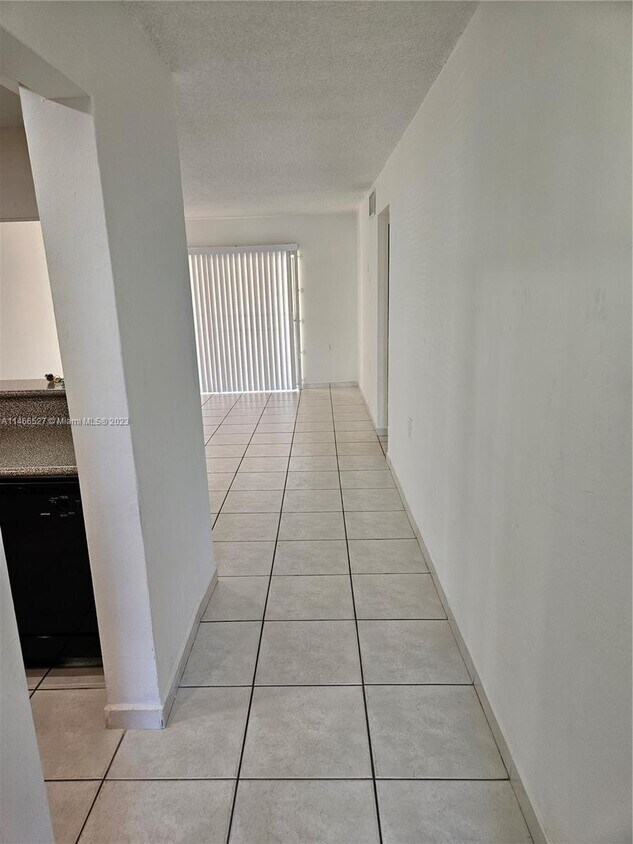 11223 SW 88th St Unit 114C, Miami, FL 33173 Condo for Rent in Miami