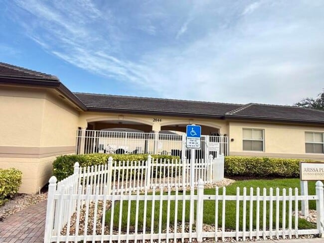 Photo - 2060 Greenview Shores Boulevard, Wellington, FL 33414 - 2733 House
