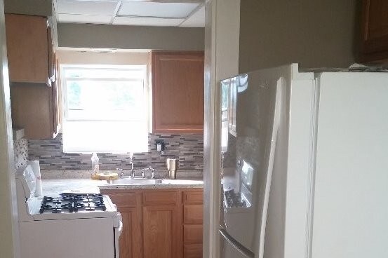 Kitchen - 1275 Martha St