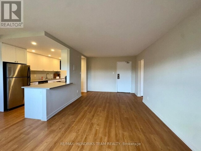 Building Photo - 156 Fitch St