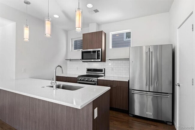 Foto del edificio - 1238 Quitman St