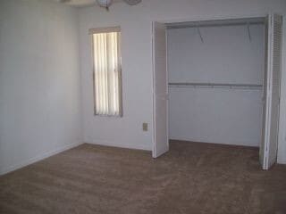 Building Photo - 3/3 Townhouse in Rockwood Villas – Great Location Near Bus Stop to UF!