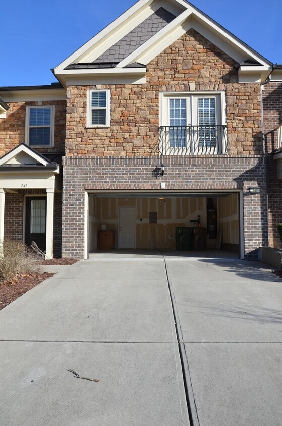 241 Daymire Glen Ln, Cary, NC 27519 Townhome Rentals in Cary NC