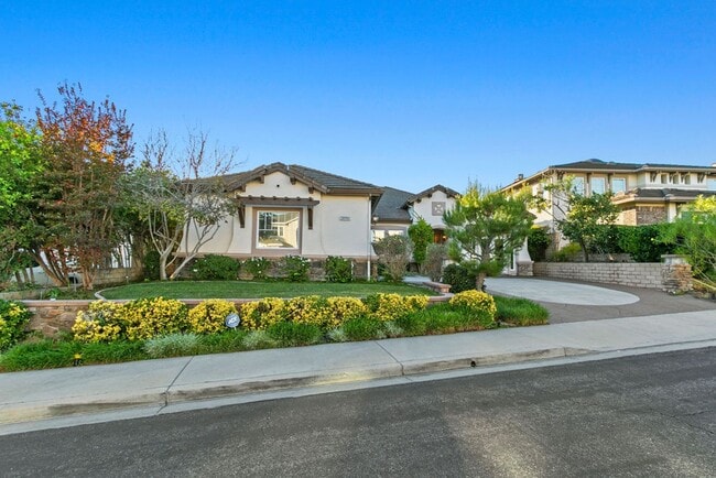 Building Photo - Spectacular Canyon-View Single-Level Home in Gated Hillcrest Estates!