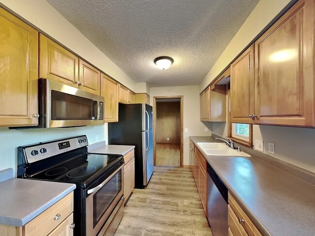 Building Photo - 1719 W 85th St