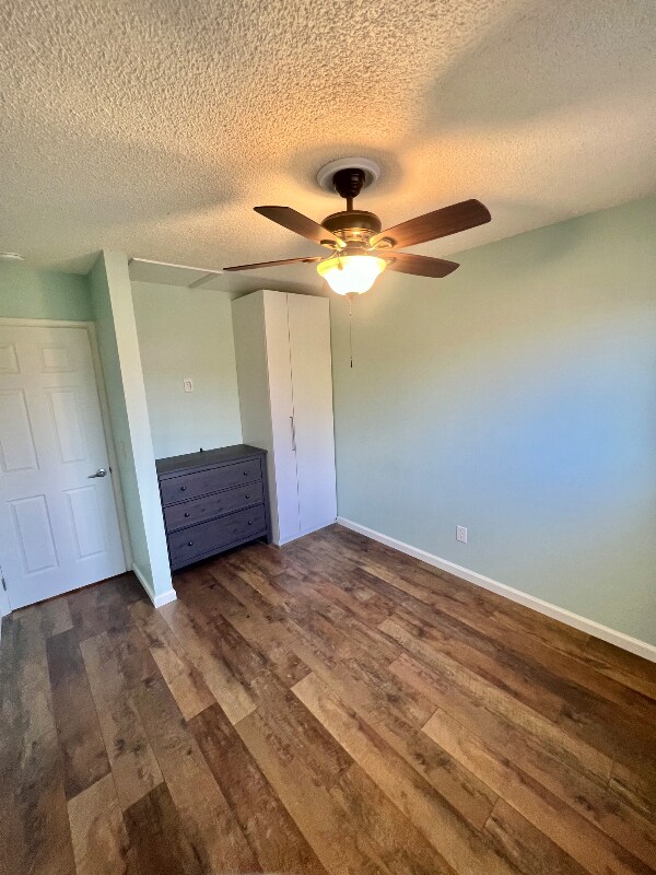 Foto del edificio - 7179 S Webster St