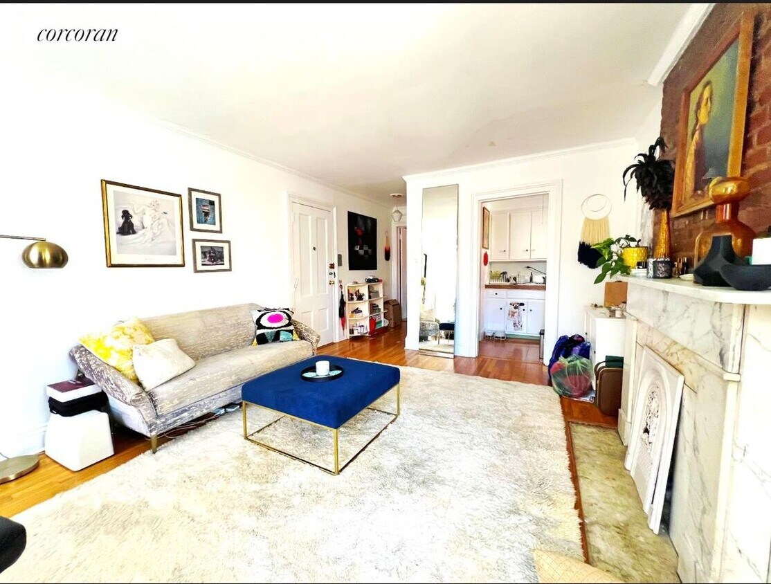 Foto principal - 128 Henry St