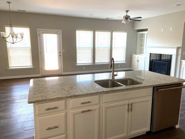 Photo - 1377 Elderwood Way Townhome