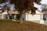 Primary Photo - 4222 E Paradise Ave