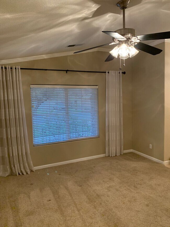 Foto del edificio - 3 Bedroom 2 Bath Home