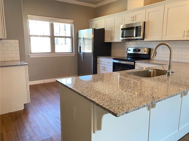 Foto del edificio - 2039 N Penelope Ln