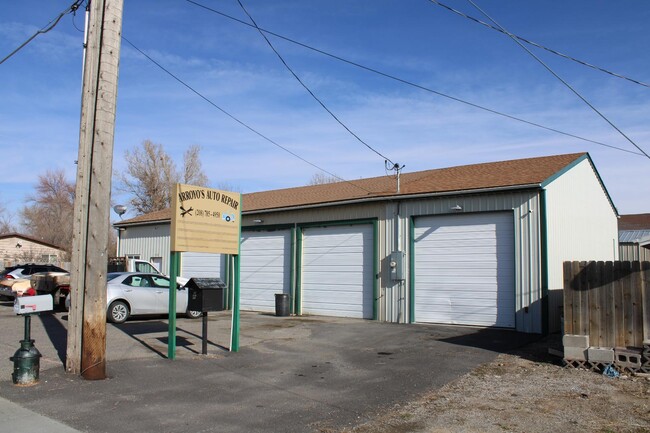 Building Photo - 146 Cedar St