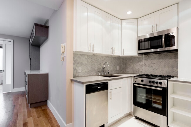 Interior Photo - 792 Columbus Avenue
