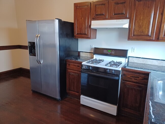 Foto del edificio - 306 Madison Ave