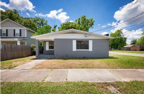 Foto principal - 2940 Fitzgerald St