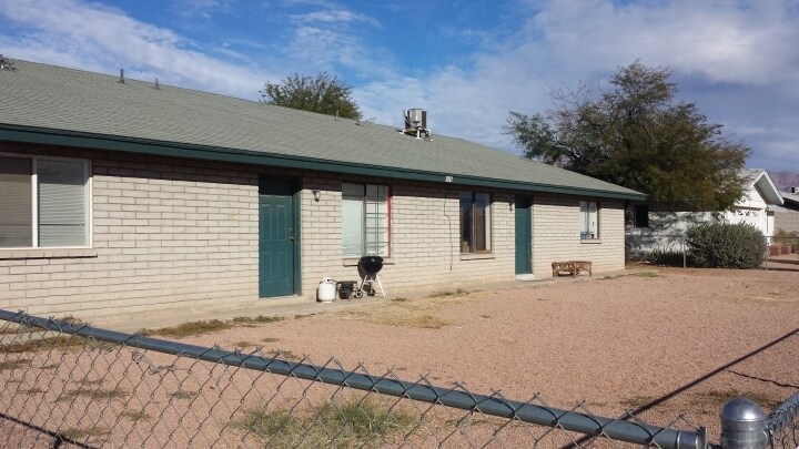 Primary Photo - 438 E Kachina Ave