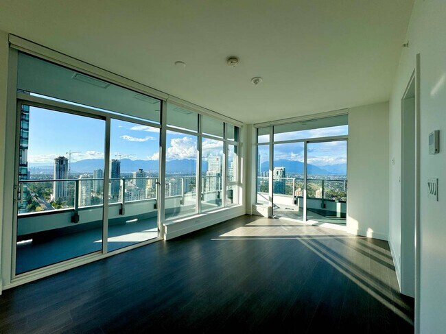 Photo du bâtiment - 6511 Sussex Av