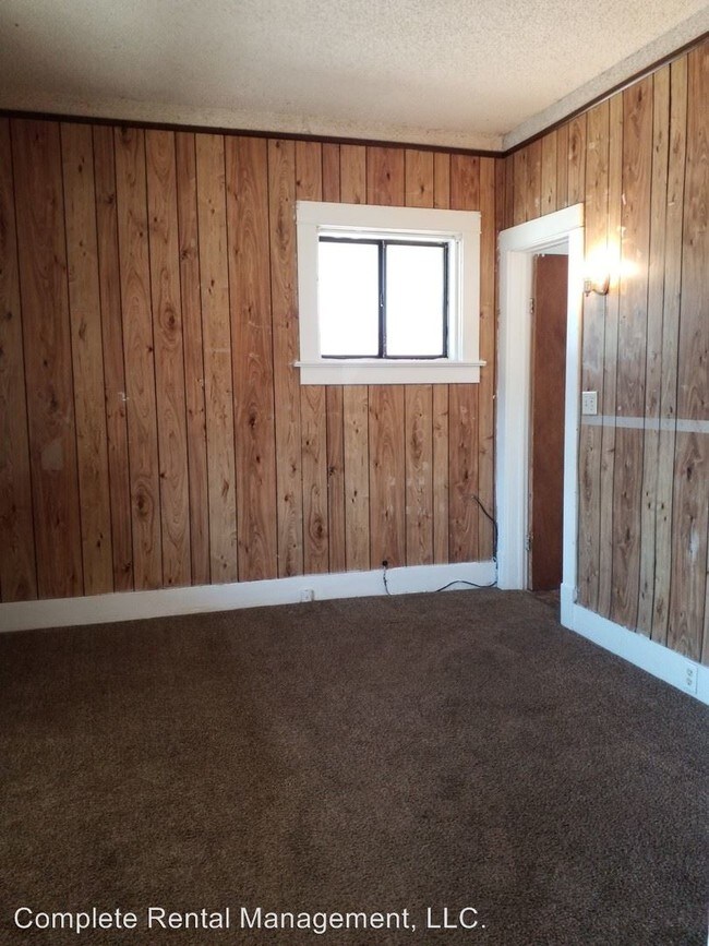 Foto del edificio - 3 br, 2 bath House - 1213 E 11th