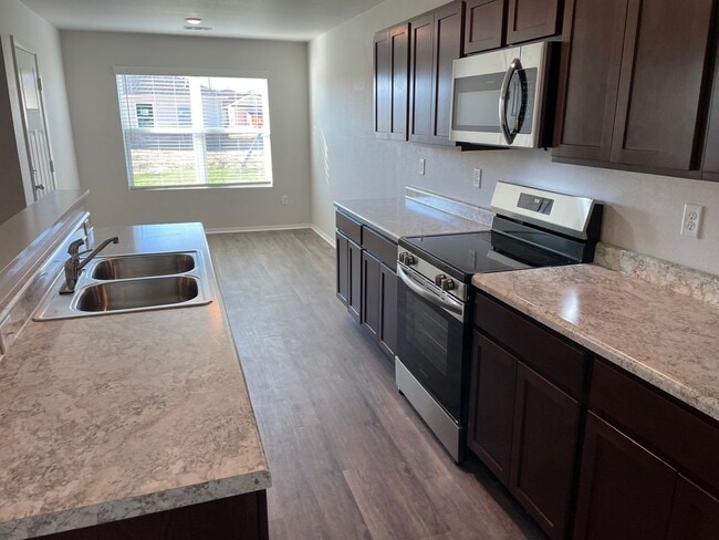 Foto del edificio - Now Pre-Leasing — Charming 3 Bed, 2 Bath Home in Siloam Springs!