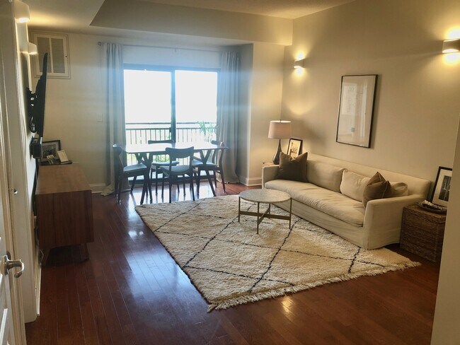 Foto del edificio - 4315 Park Ave