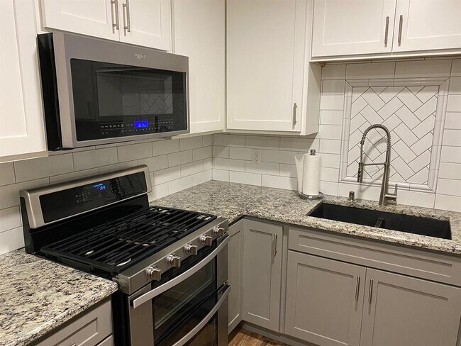 Foto del edificio - 9840 Valley Meadow Ct