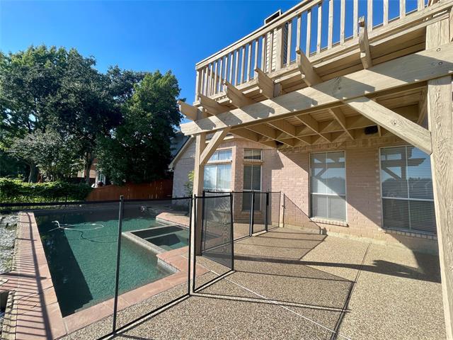 Foto del edificio - 1517 Pebble Creek Dr