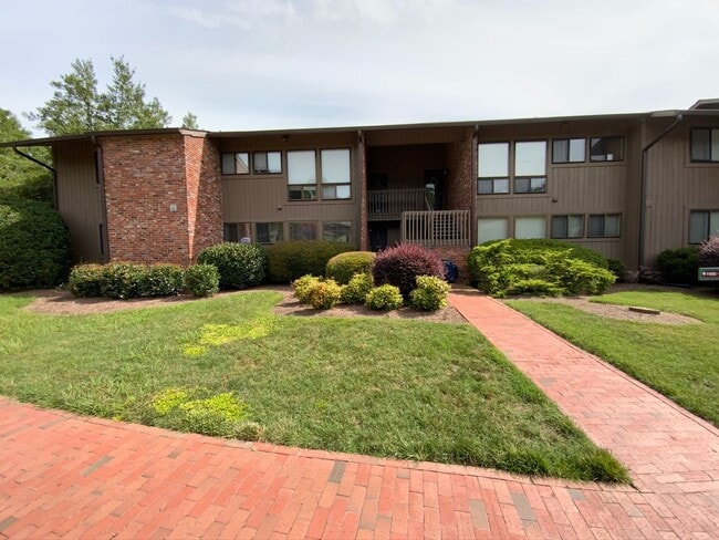 Fresh & Clean, Light & Bright, Spacious 3 ... - Fresh & Clean, Light & Bright, Spacious 3 ... Apartment