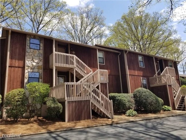 Building Photo - 2 br, 2 bath Condo - 601 wakefield ct