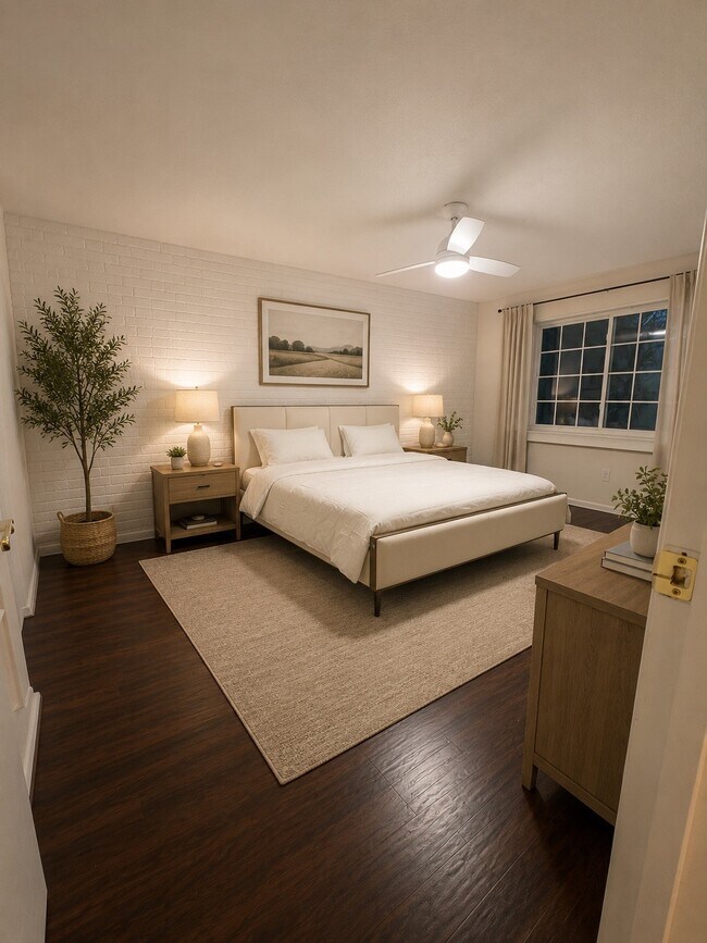 Foto del edificio - 2744 Briarhurst Dr