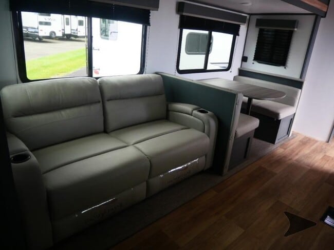 Foto del edificio - 13691 E Hwy 25