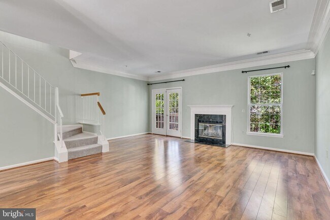 Foto del edificio - 1148 Cranston Ct