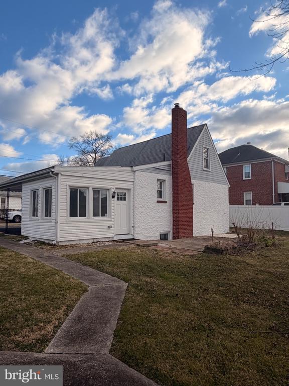 Foto del edificio - 8323 Bear Creek Dr