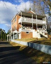 Building Photo - 251 Main St