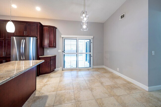 Building Photo - 325 NW 65th Terrace