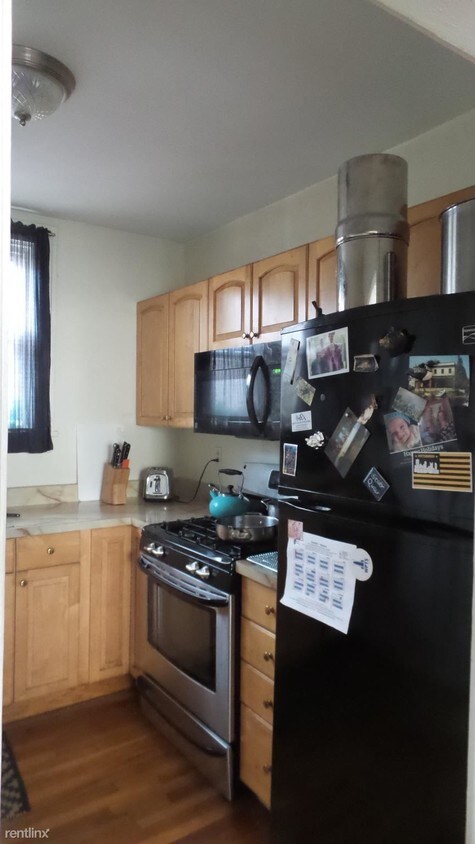 Primary Photo - 308 S Braddock Ave