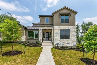Building Photo - 4801 Serene Hills Dr