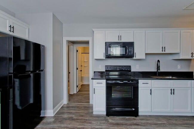 Photo - 104 Moore St Apartment