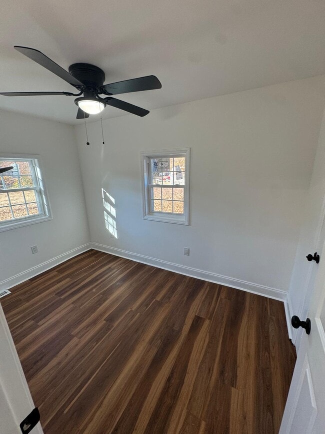 Building Photo - 7723 Turnpike Rd